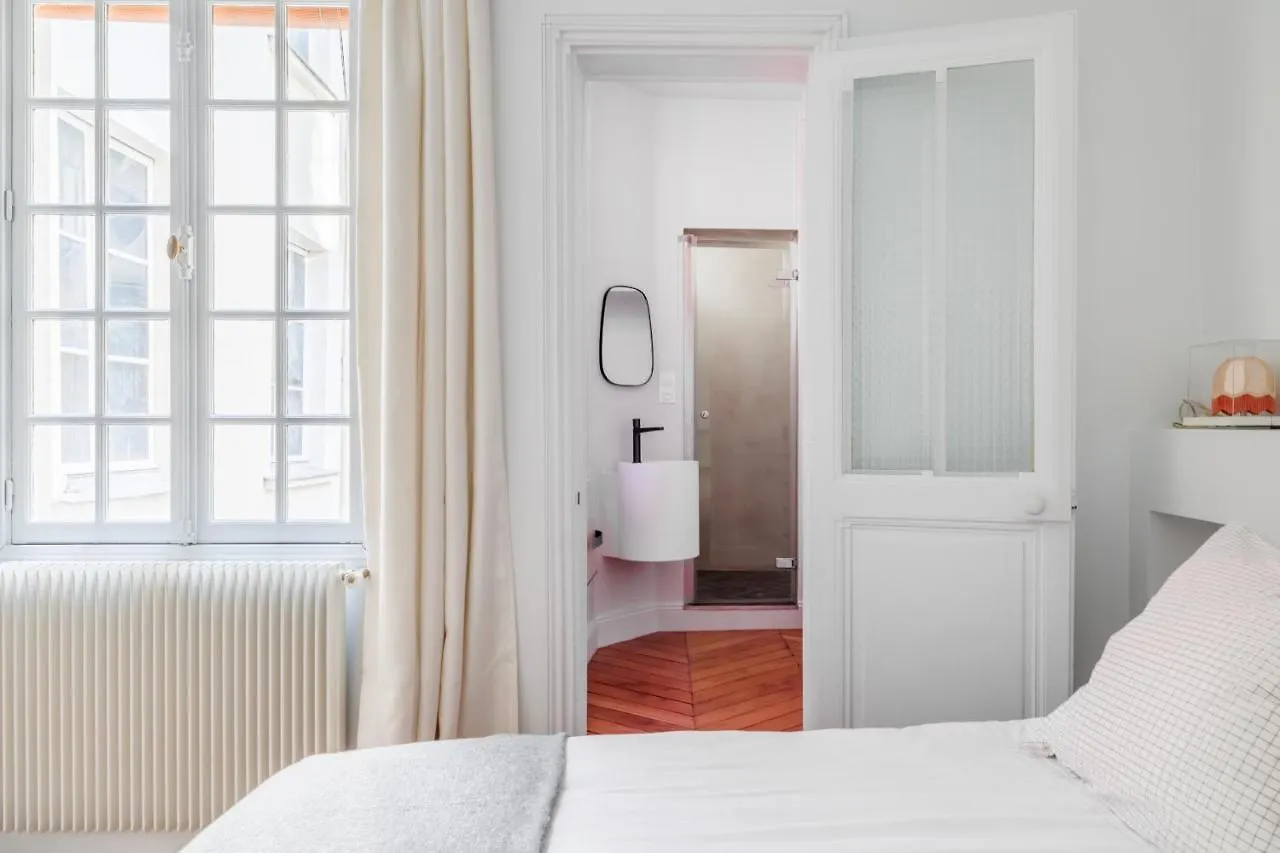 Luxury Living A Montorgueil Apartment Paris 0*,