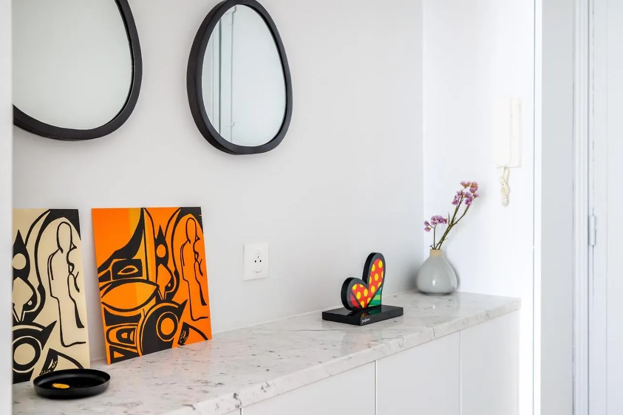 Luxury Living A Montorgueil Apartment Paris